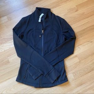 Lululemon Black Define Jacket. Size 6.